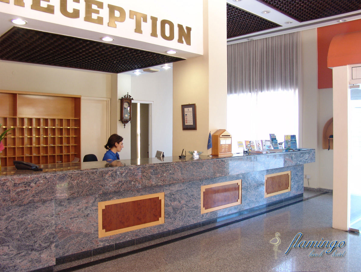 Flamingo Beach Hotel Larnaca Interno foto