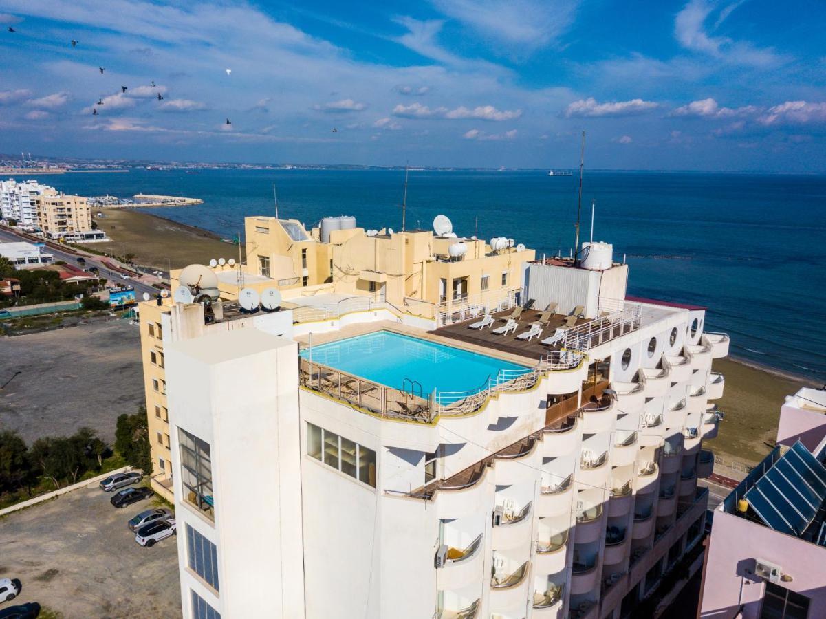 Flamingo Beach Hotel Larnaca Esterno foto